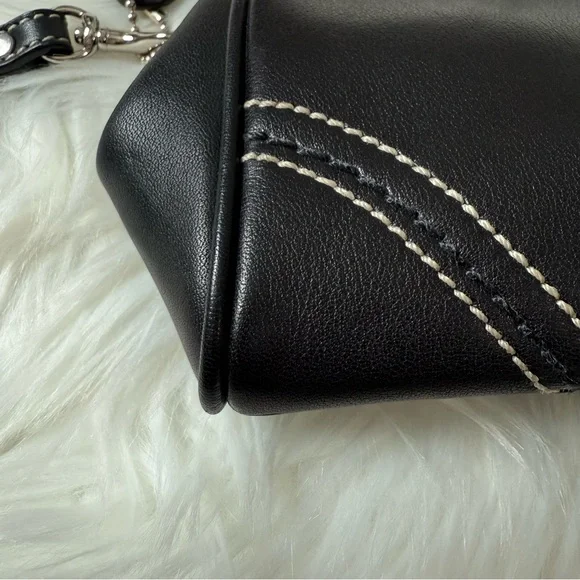 Coach RARE Kisslock Y2K Black Leather Clutch Wristlet - Picture 7 of 16